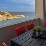 Appartement Bayview Two Bedroom St Georges Bay With Free Parking San Ġiljan