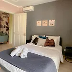 Bayview Two Bedroom St Georges Bay With Free Parking *