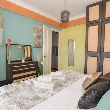 Bayview Two Bedroom St Georges Bay With Free Parking דירה
