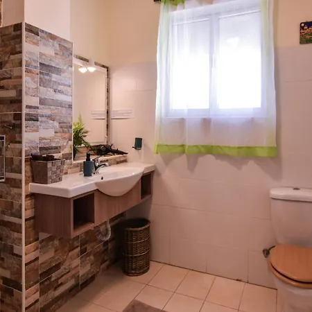 דירה Bayview Two Bedroom St Georges Bay With Free Parking