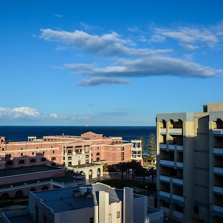 Bayview Two Bedroom St Georges Bay With Free Parking * Saint Julian's