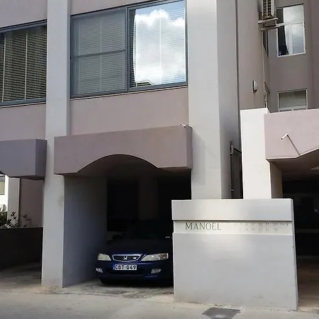 Bayview Two Bedroom St Georges Bay With Free Parking Saint Julian's